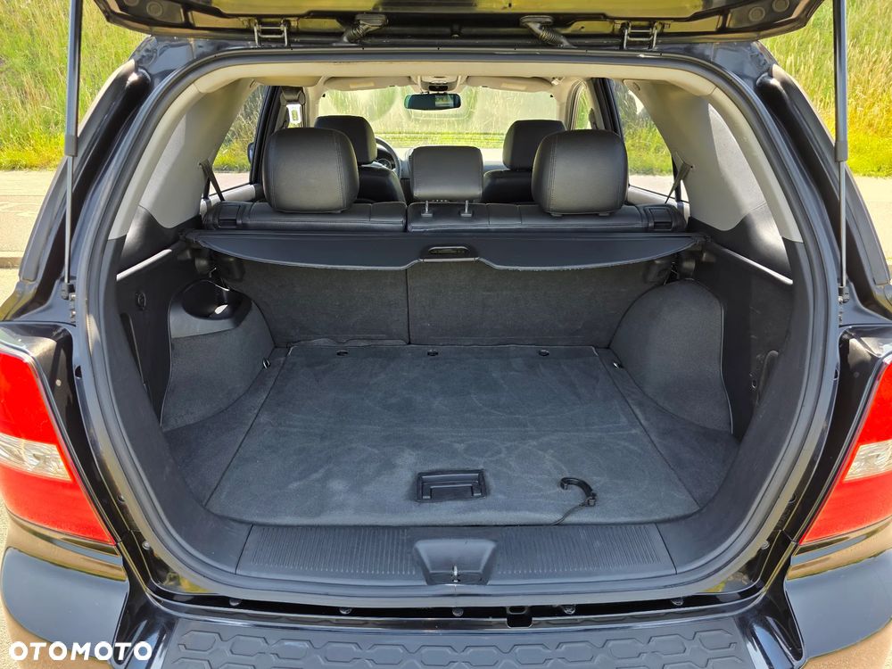 Kia Sorento - 31