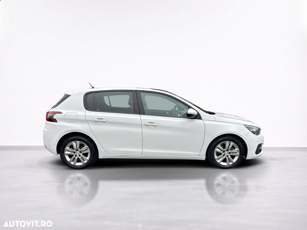 Peugeot 308 - 7