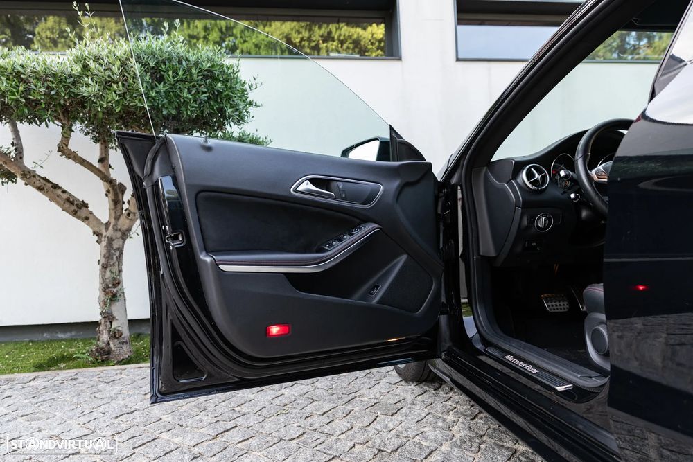 Mercedes-Benz CLA 200 d AMG Line Aut. - 14
