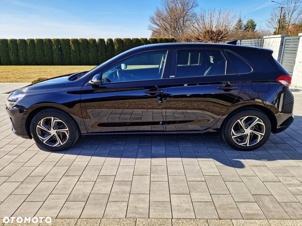 Hyundai i30 1.5 Intro - 3