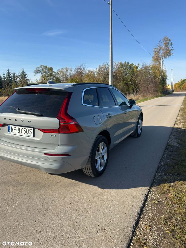 Volvo XC 60 B4 D Essential - 7