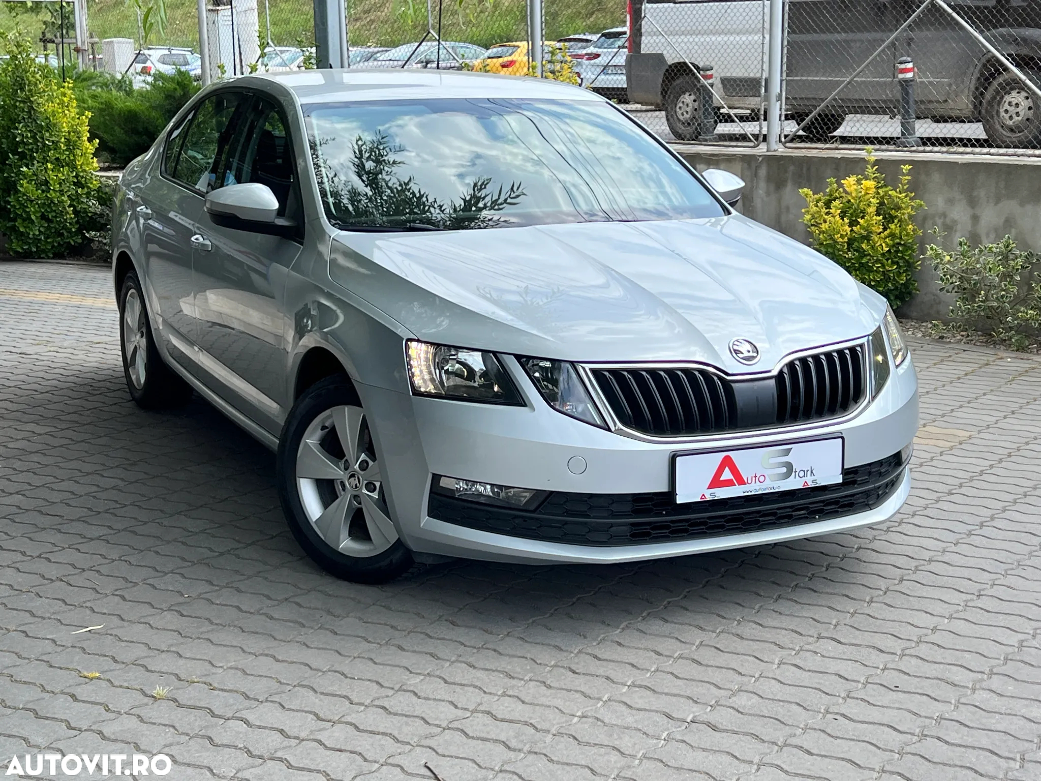 Skoda Octavia 1.0 TSI Ambition - 3