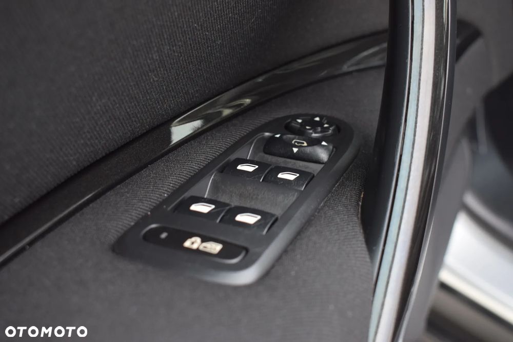 Citroën C5 HDi 135 Automatik Exclusive - 21