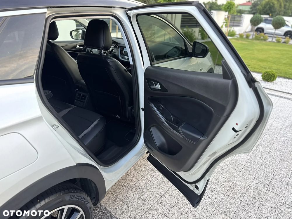 Opel Grandland X Plug-in-Hybrid4 1.6 DI Start/Stop Ultimate - 33