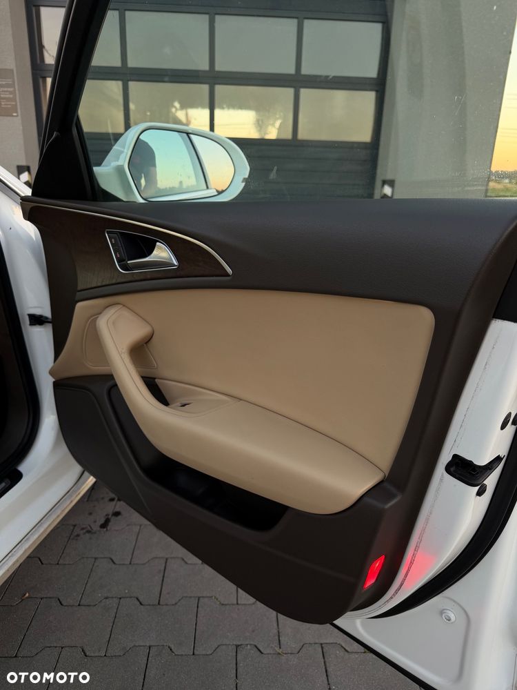 Audi A6 Avant - 25