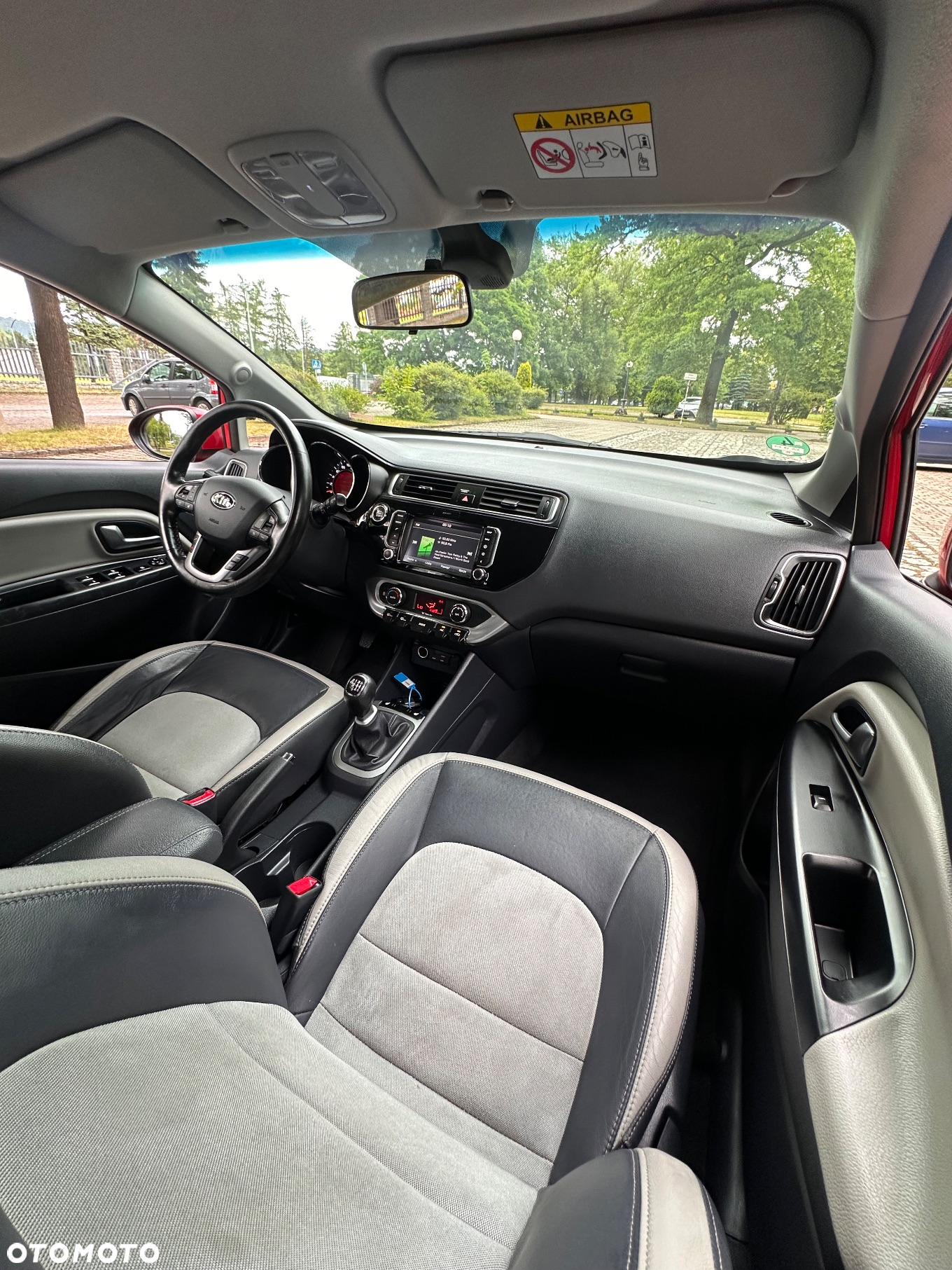 Kia Rio 1.4 Business Line - 26