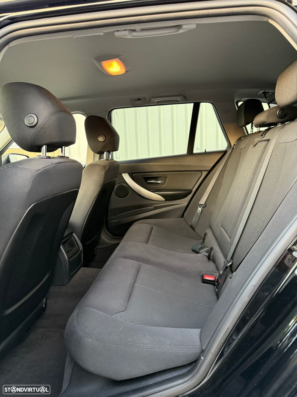 BMW 318 d Touring Line Modern - 10