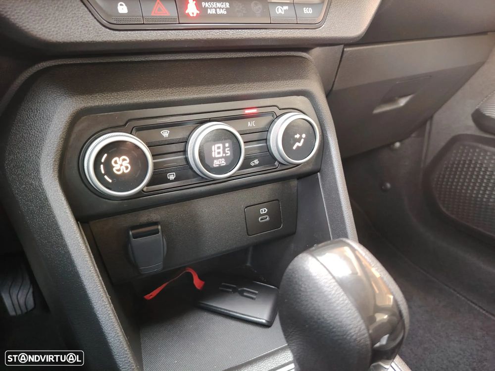 Dacia Sandero 1.0 TCe Expression CVT - 6