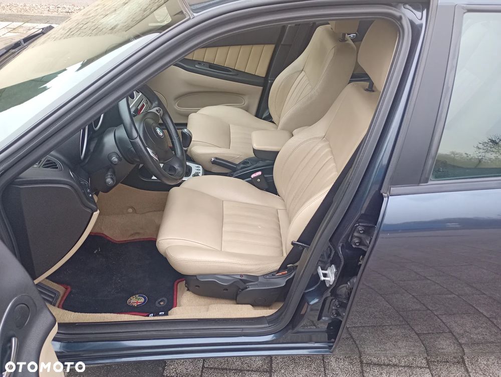 Alfa Romeo 156 2.0 16V JTS Progression - 15