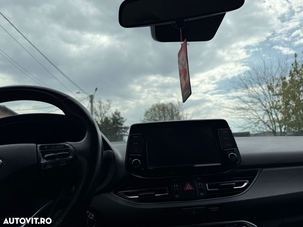 Hyundai i30 1.5 T-GDI MHEV 160CP Highway - 3