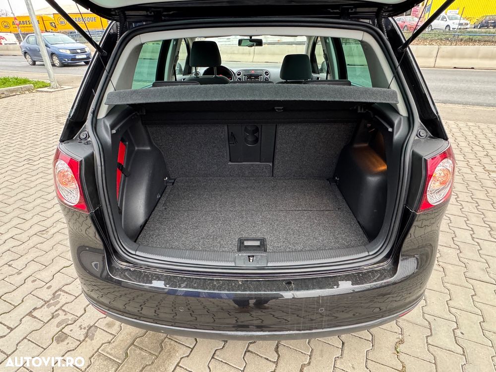 Volkswagen Golf Plus 2.0 TDI DPF United - 26