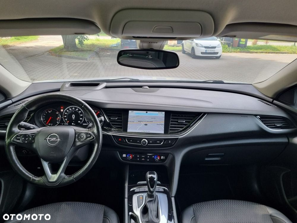 Opel Insignia 1.5 T Innovation S&S - 15