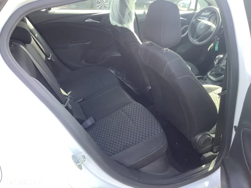 Opel Astra 1.5 D Start/Stop Business Edition - 13