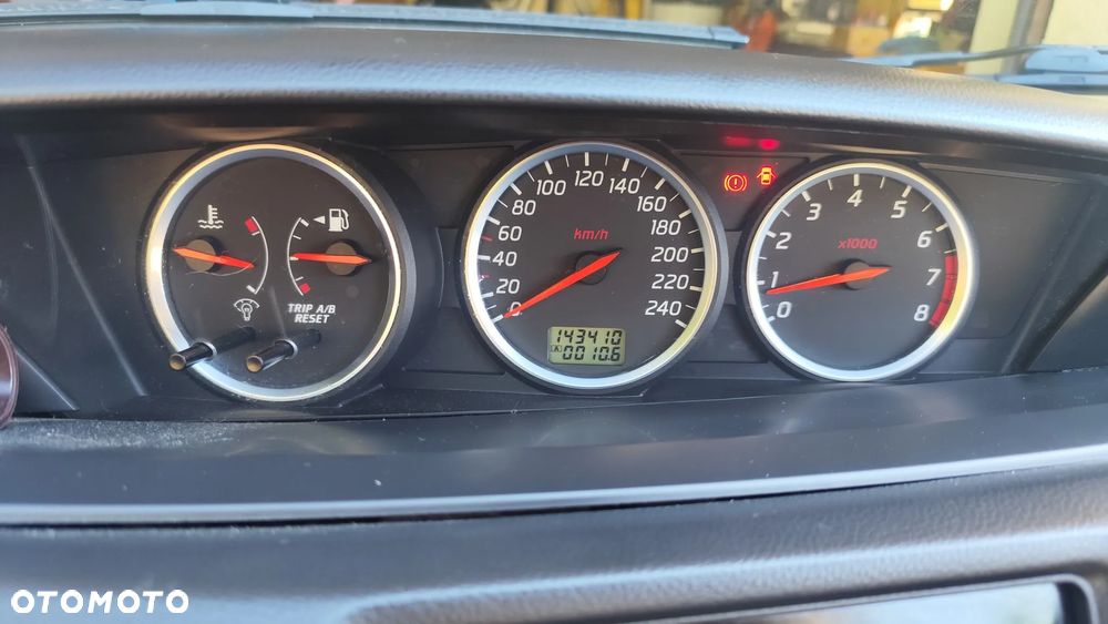 Nissan Primera 1.8 Visia - 12