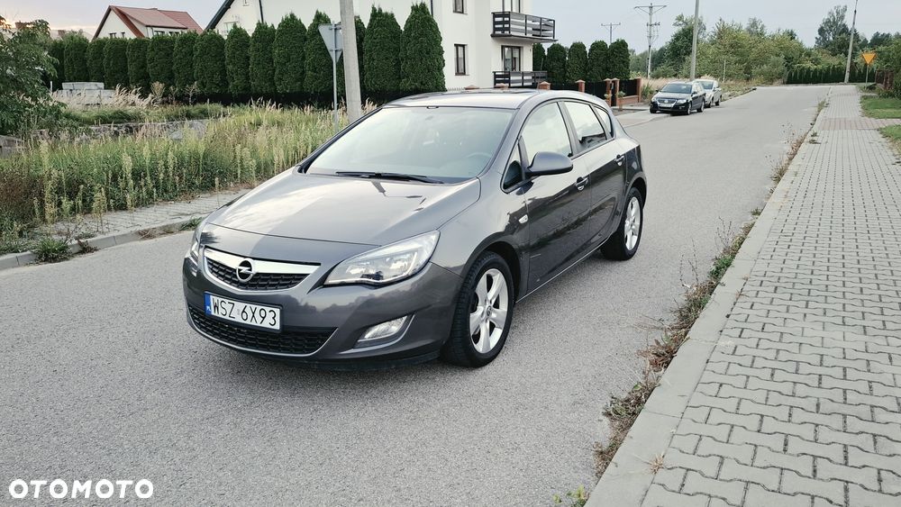 Opel Astra - 20