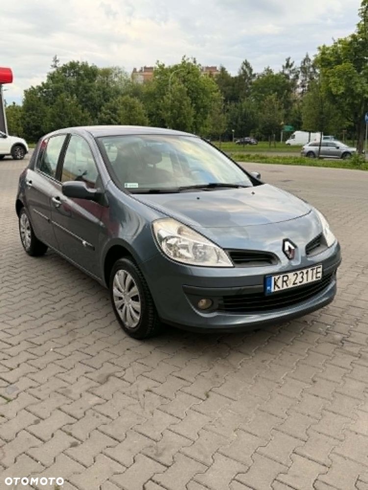 Renault Clio - 13