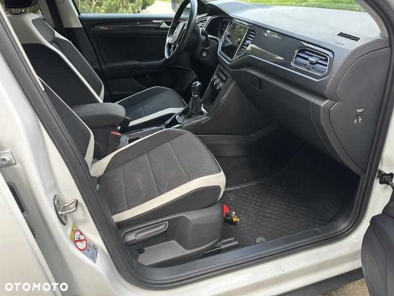 Volkswagen T-Roc 1.5 TSI GPF ACT Premium - 8