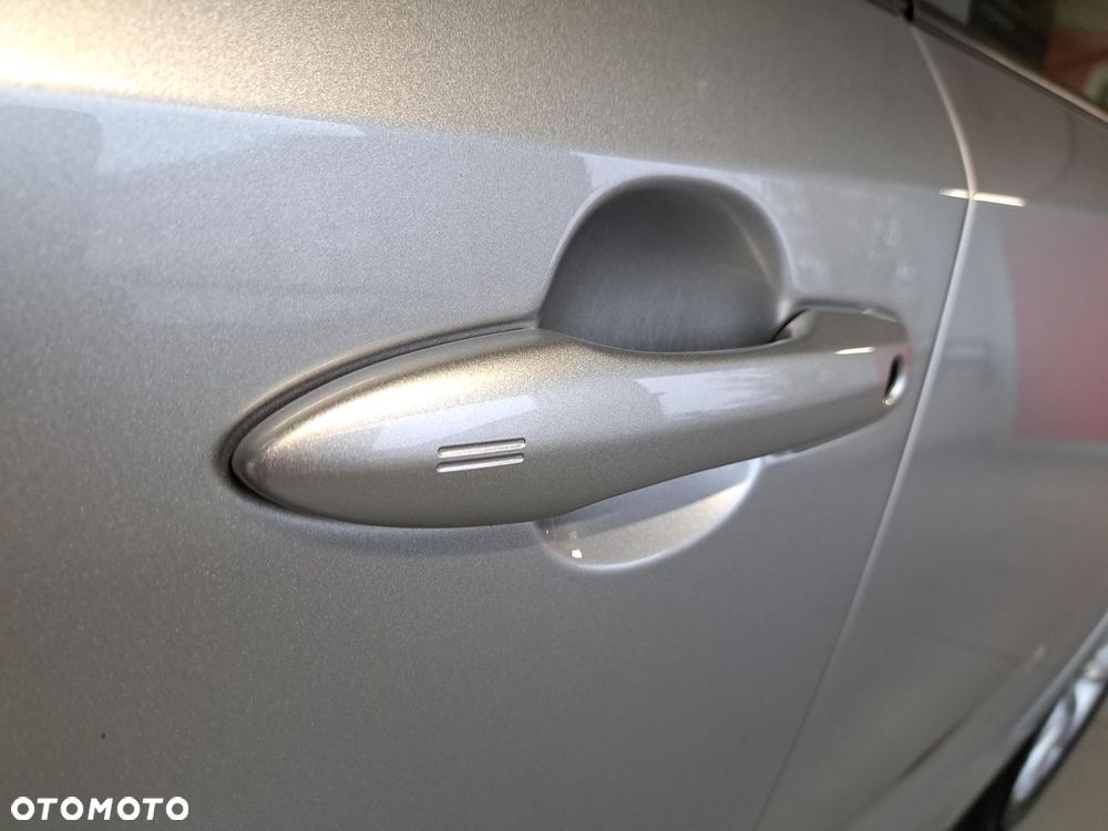 Toyota Corolla 1.8 Hybrid Comfort - 32