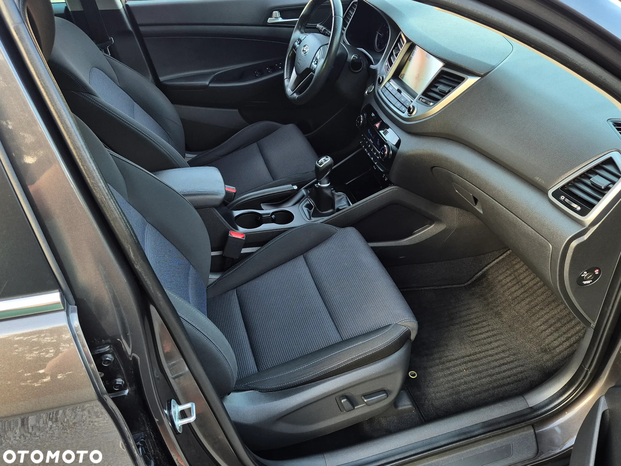 Hyundai Tucson 2.0 CRDi 4WD Premium - 26