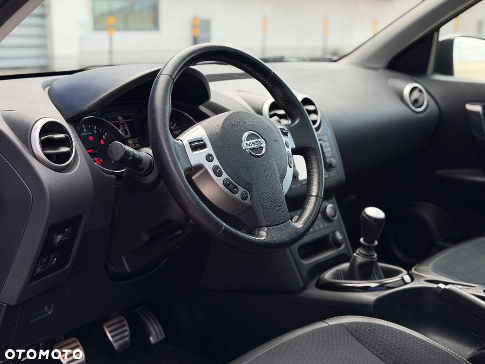 Nissan Qashqai 2.0 Tekna - 11
