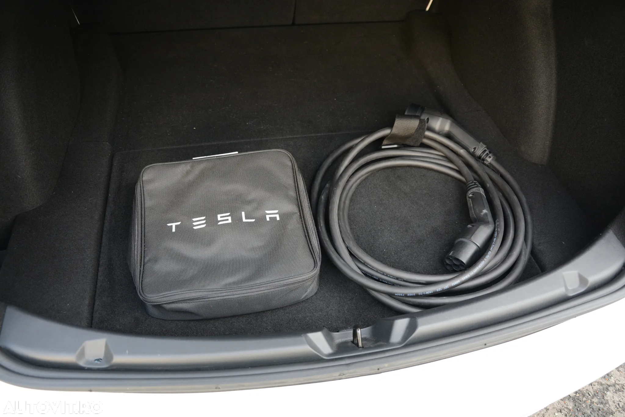 Tesla Model 3 Standard - 11