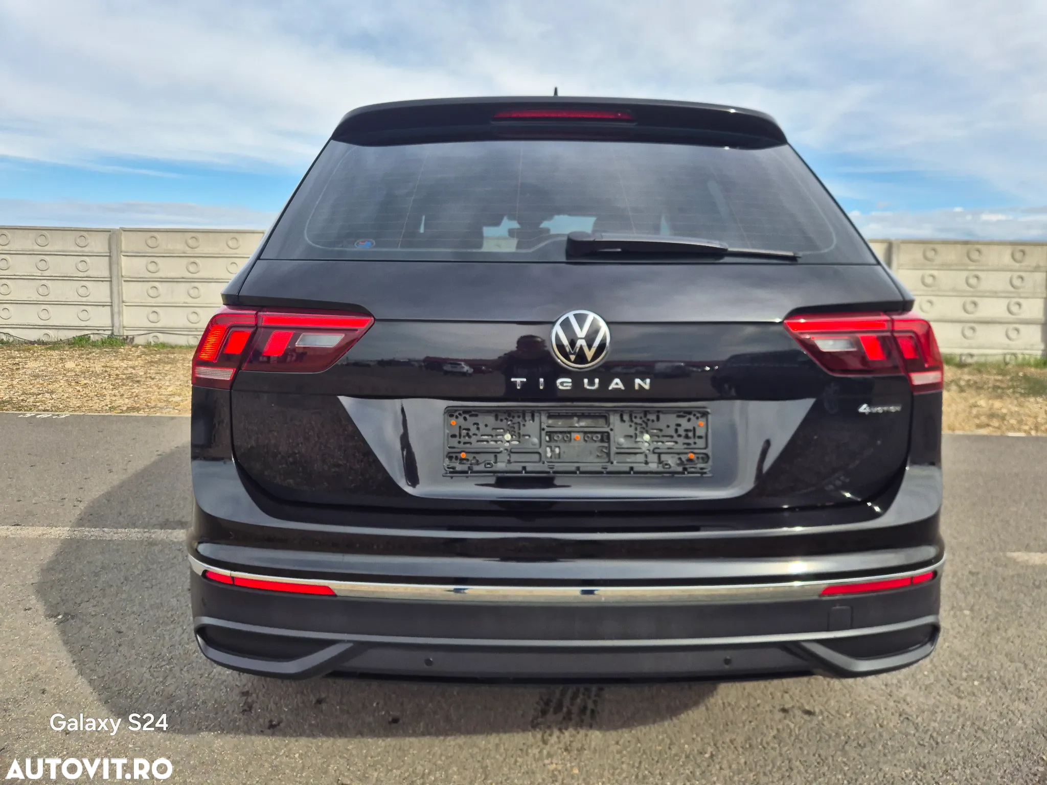 Volkswagen Tiguan 2.0 TDI SCR 4MOTION DSG Life - 6