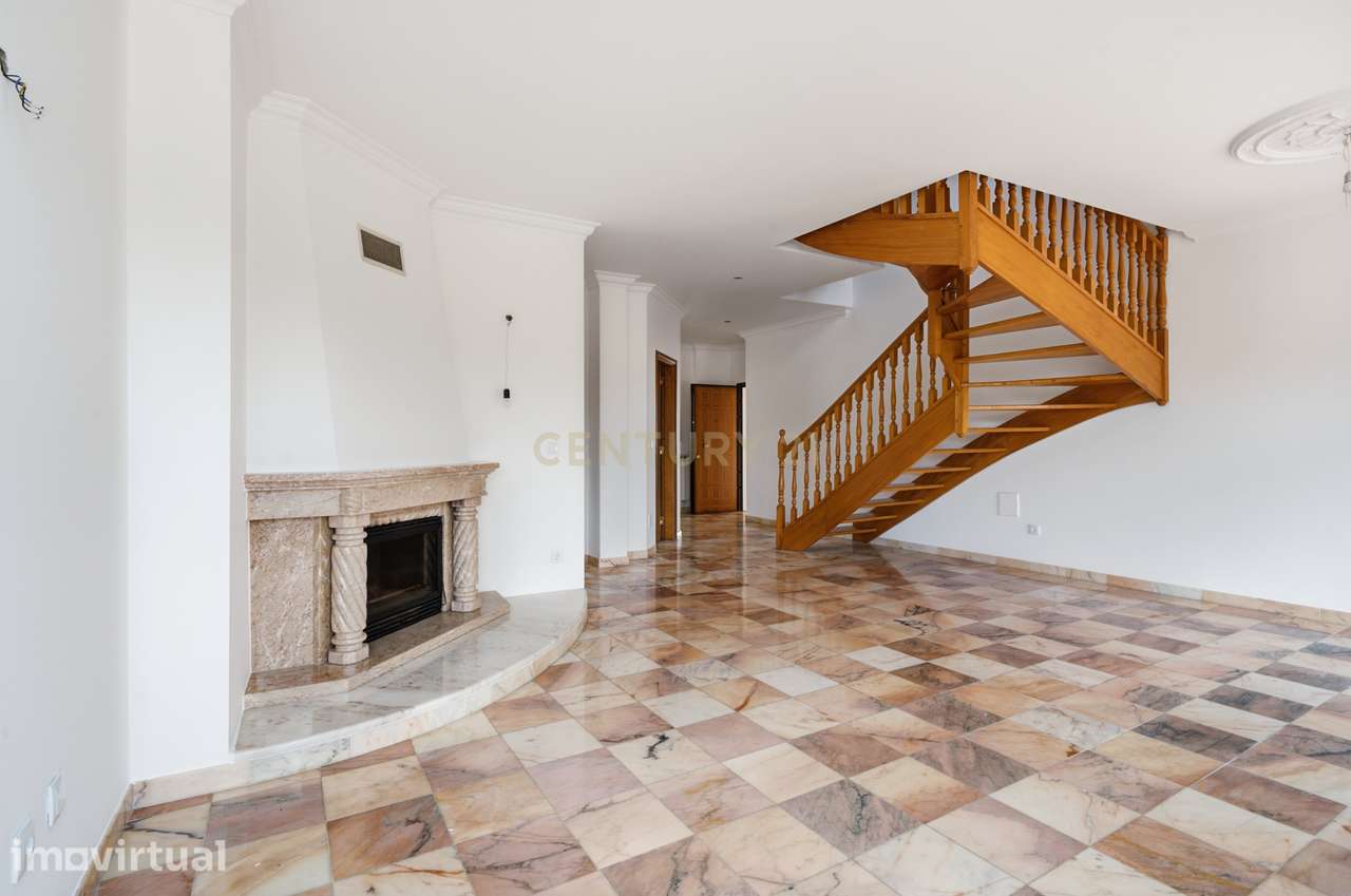 Apartamento T3 Duplex Torres Vedras (Paul) - Grande imagem: 2/29