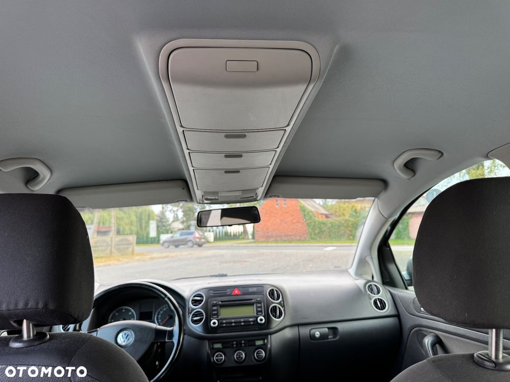 Volkswagen Golf Plus 1.9 TDI Comfortline - 25