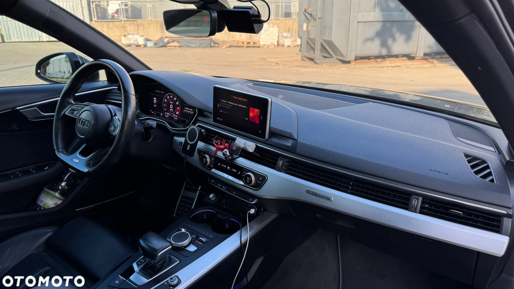 Audi A4 2.0 TFSI Quattro S tronic - 25