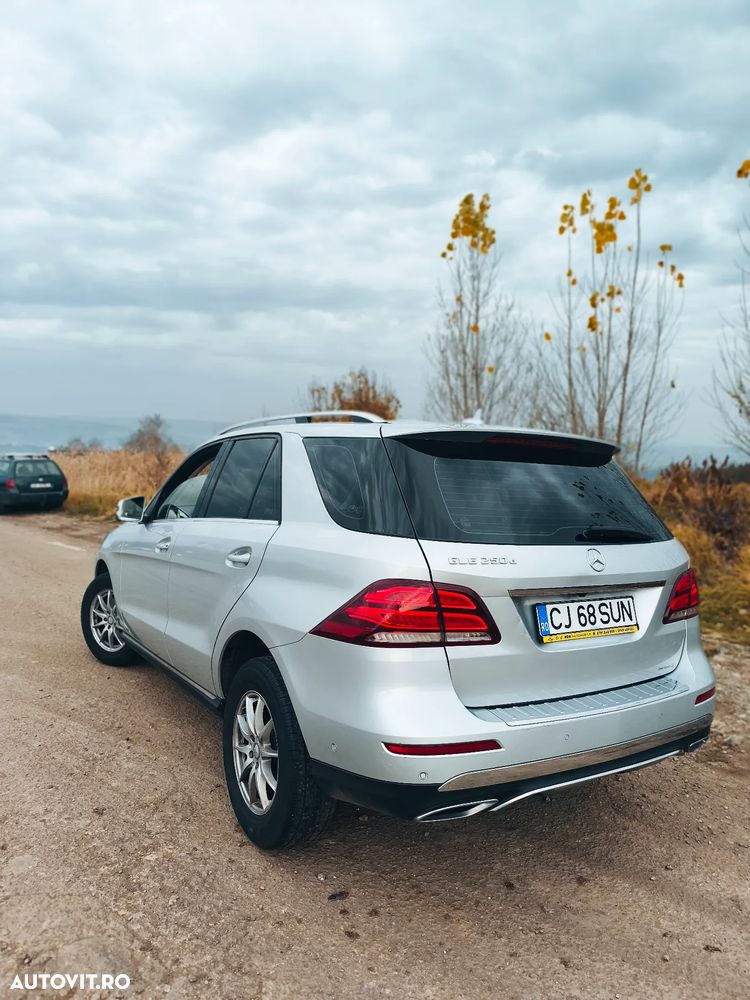 Mercedes-Benz GLE 250 d - 2