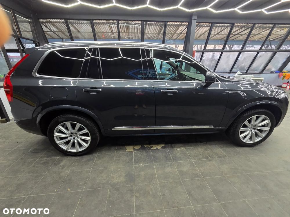 Volvo XC 90 - 6