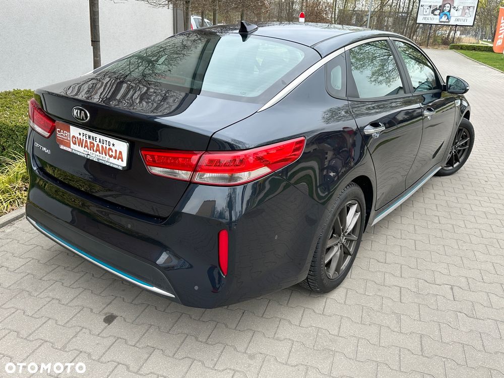 Kia Optima Sportagon 2.0 GDI Attract - 16