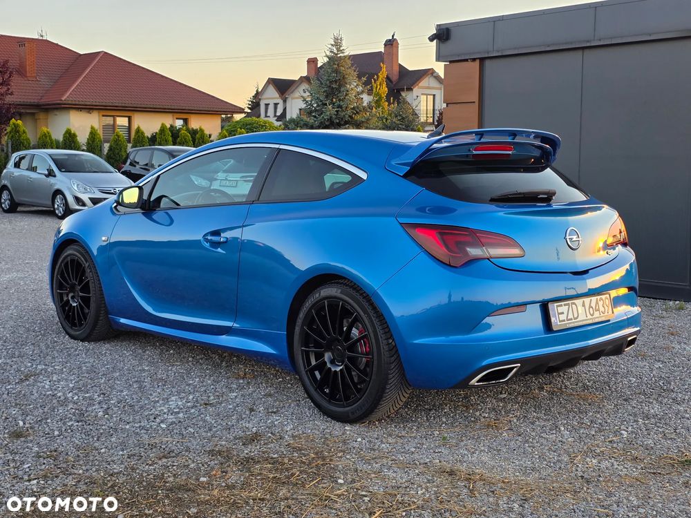 Opel Astra OPC - 6