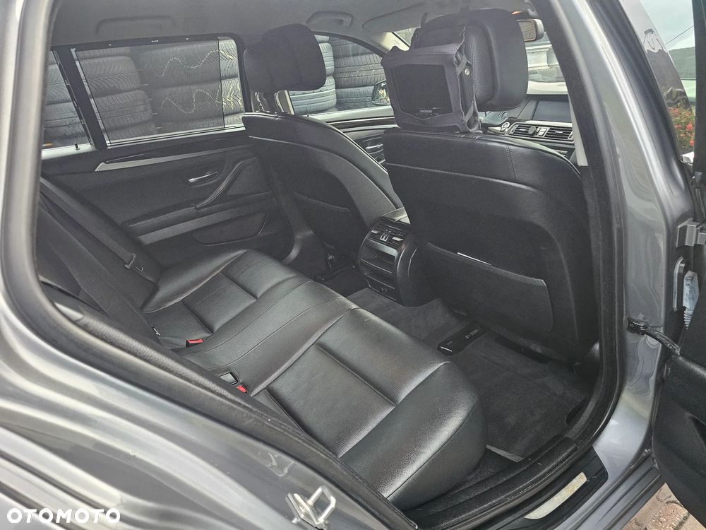 BMW Seria 5 530d xDrive Sport-Aut Modern Line - 10