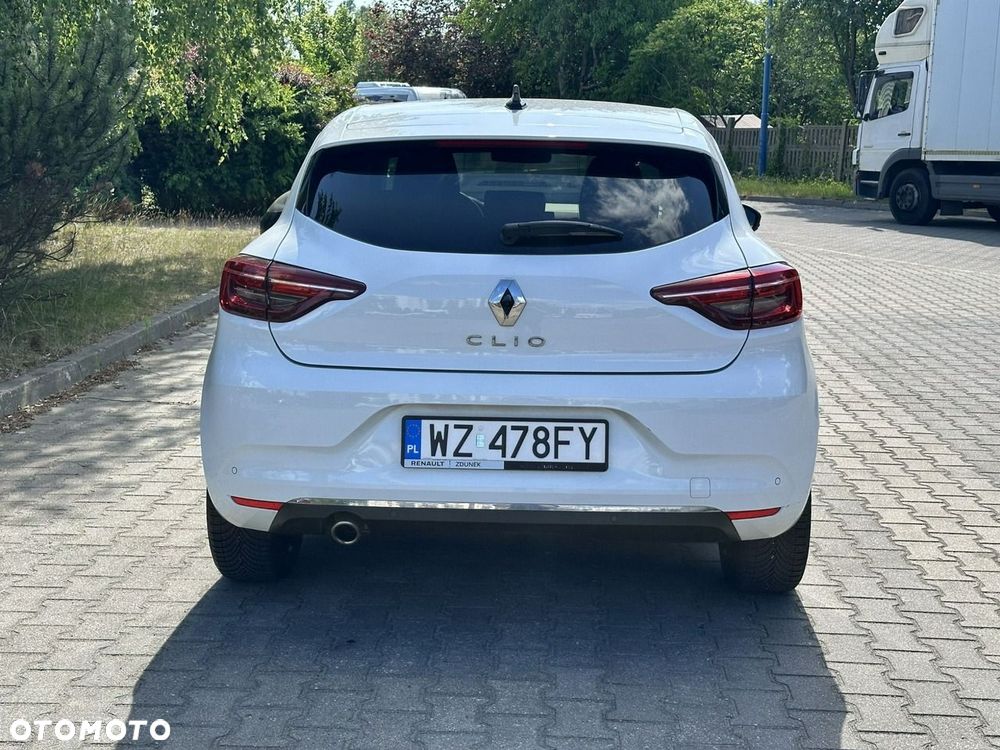 Renault Clio - 6