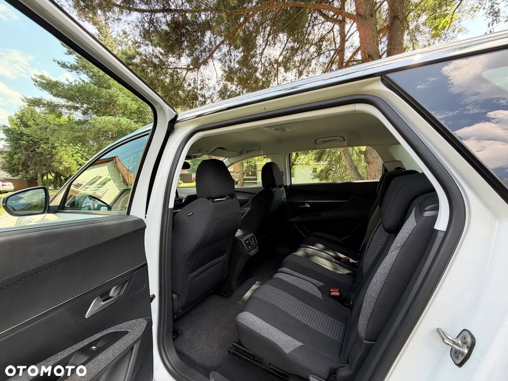 Peugeot 5008 PureTech 130 Active - 19