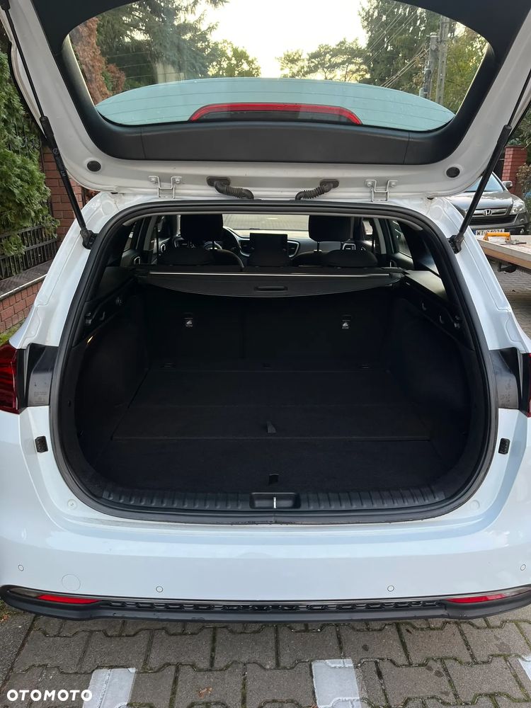 Kia Ceed 1.5 T-GDI L - 16