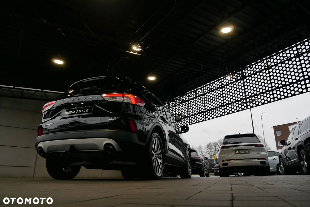 Ford Escape 2.0 EcoBoost AWD Titanium - 40