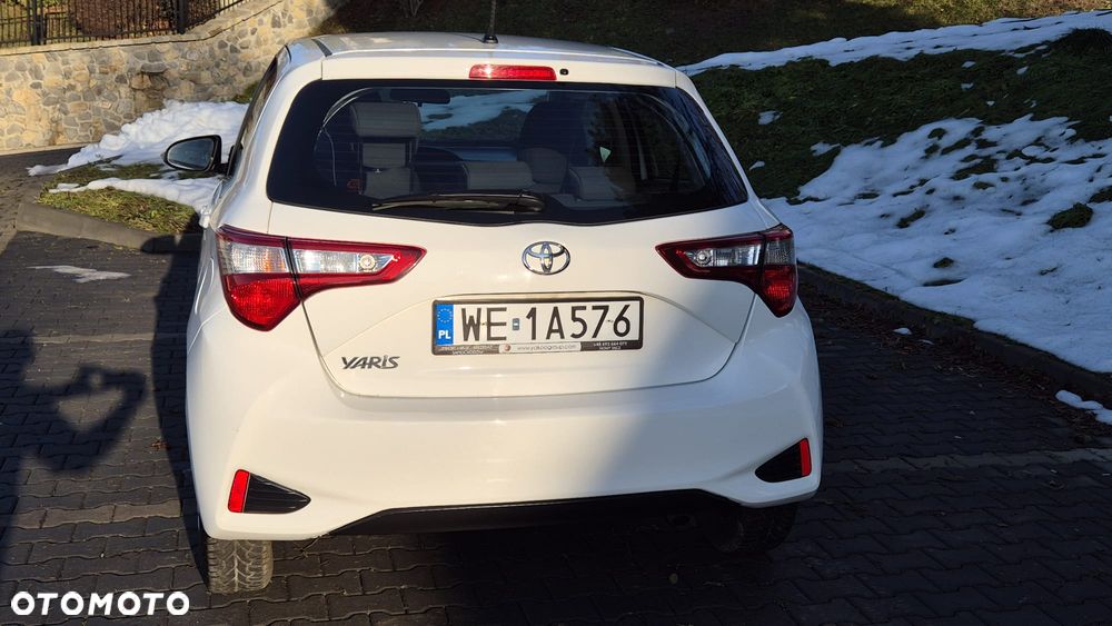 Toyota Yaris 1.5 Active - 4