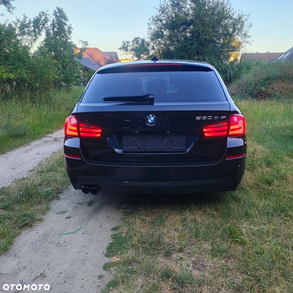 BMW Seria 5 530d xDrive Touring Sport-Aut - 6
