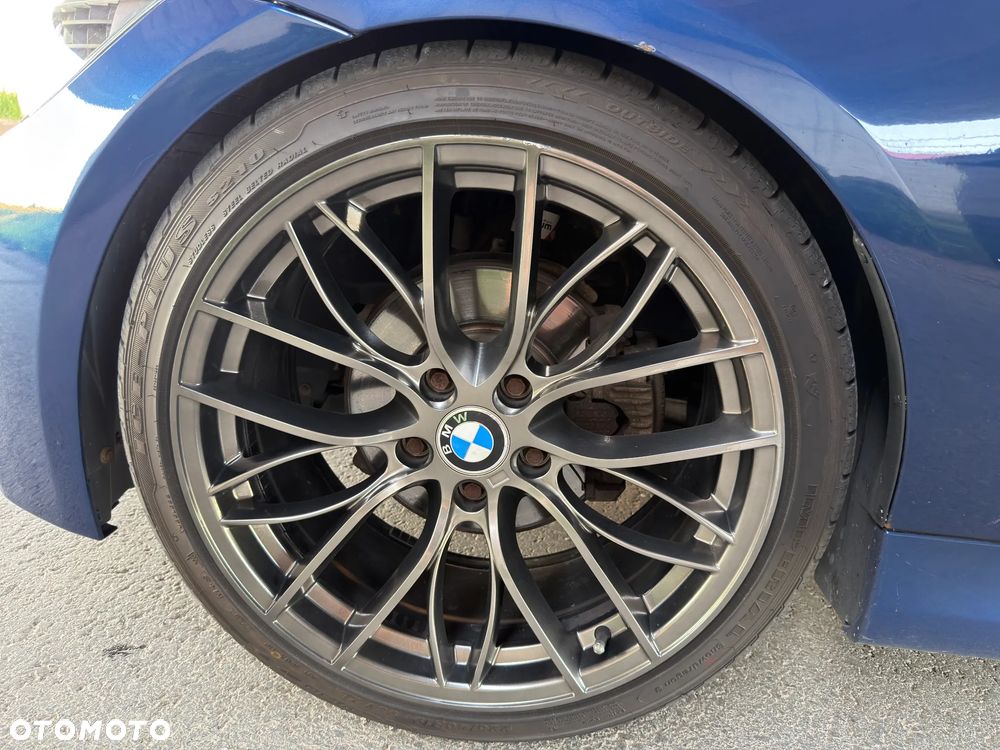 BMW Seria 3 325i - 14