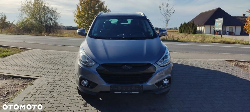 Hyundai ix35 blue 1.6 2WD Finale Gold - 3