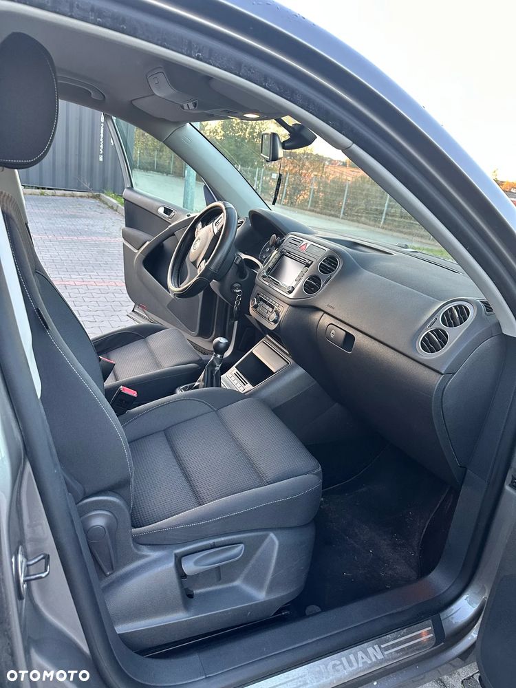 Volkswagen Tiguan - 4