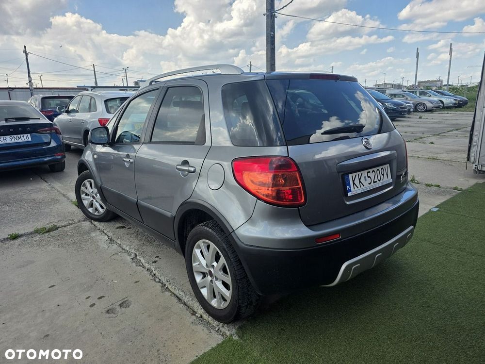 Fiat Sedici - 7