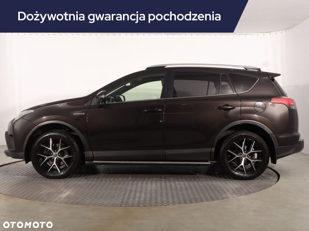 Toyota RAV4 - 4