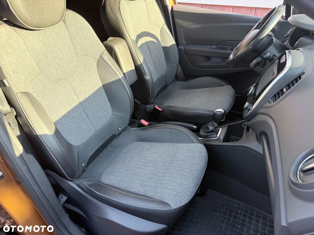 Renault Captur - 17