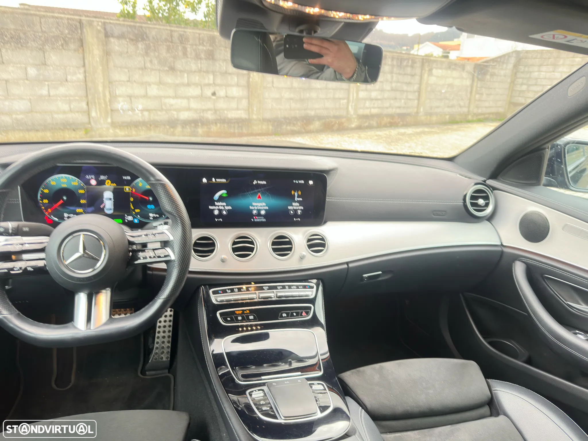 Mercedes-Benz E 300 de AMG Line - 19