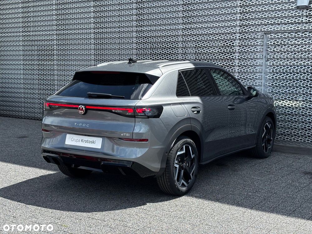 Volkswagen T-Roc 1.5 eTSI R-Line DSG - 6