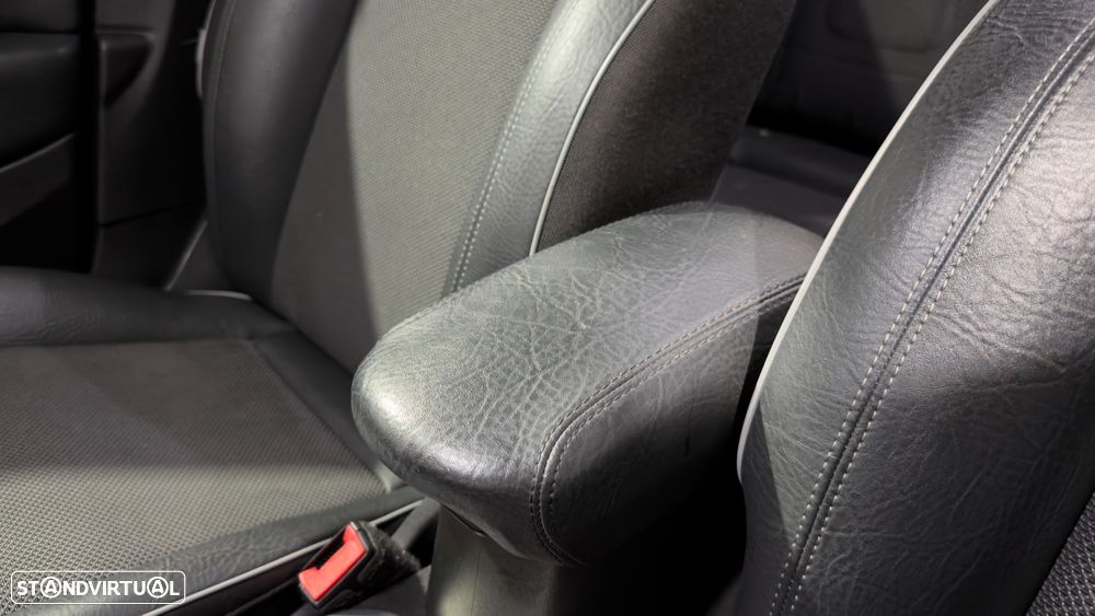 Fiat 500X 1.6 MJ City Cross J18 S&S - 28