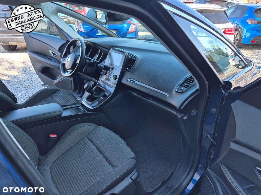 Renault Grand Scenic - 25